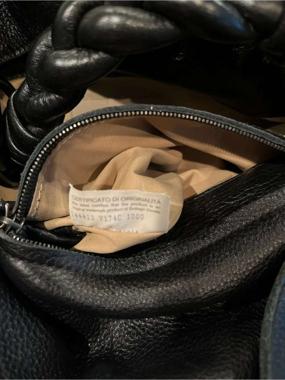 BOTTEGA VENETA CERVO COCKER HOBO BLACK LEATHER BAG WITH DUST BAG